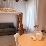 In Centro Storico L&l House Имола