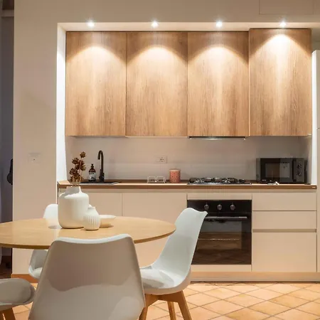 In Centro Storico L&l House Апартаменты Имола