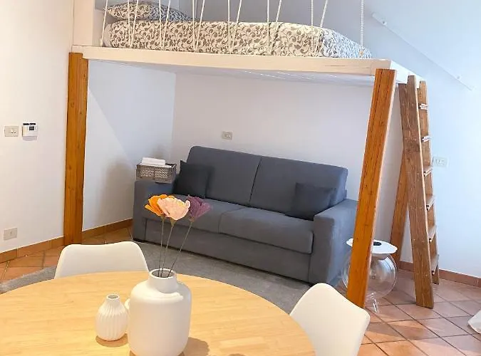 아파트 In Centro Storico L&l House *