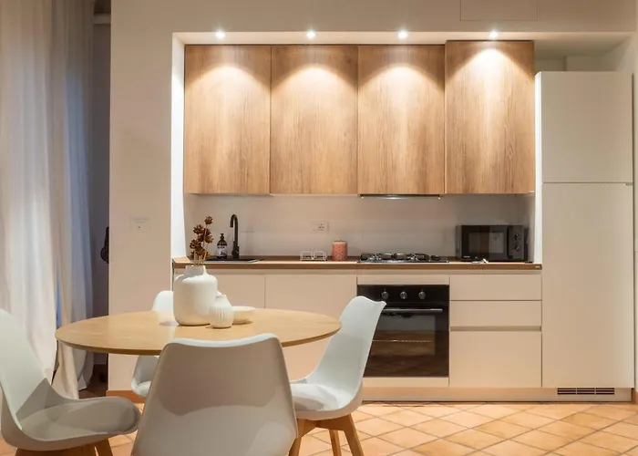 In Centro Storico L&l House Appartement Imola