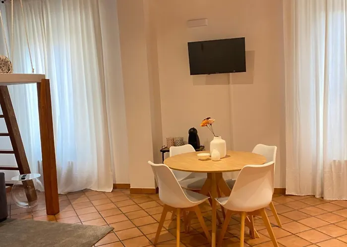 In Centro Storico L&l House Daire *
