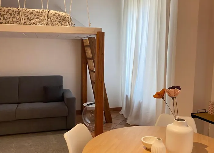 In Centro Storico L&l House *